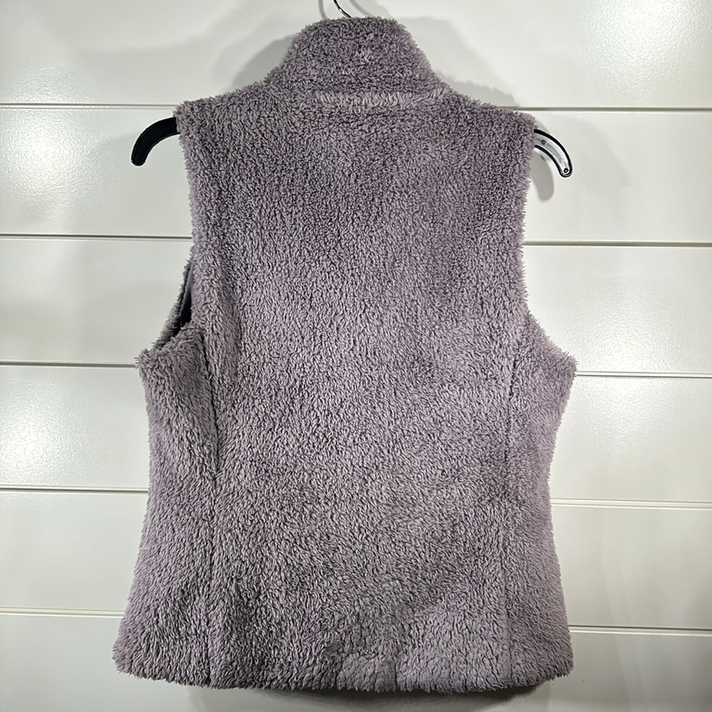 Patagonia Logo Los Gatos Deep Pile Sherpa Fleece Full Zip Vest Women's Sz Medium - Picture 3 of 3